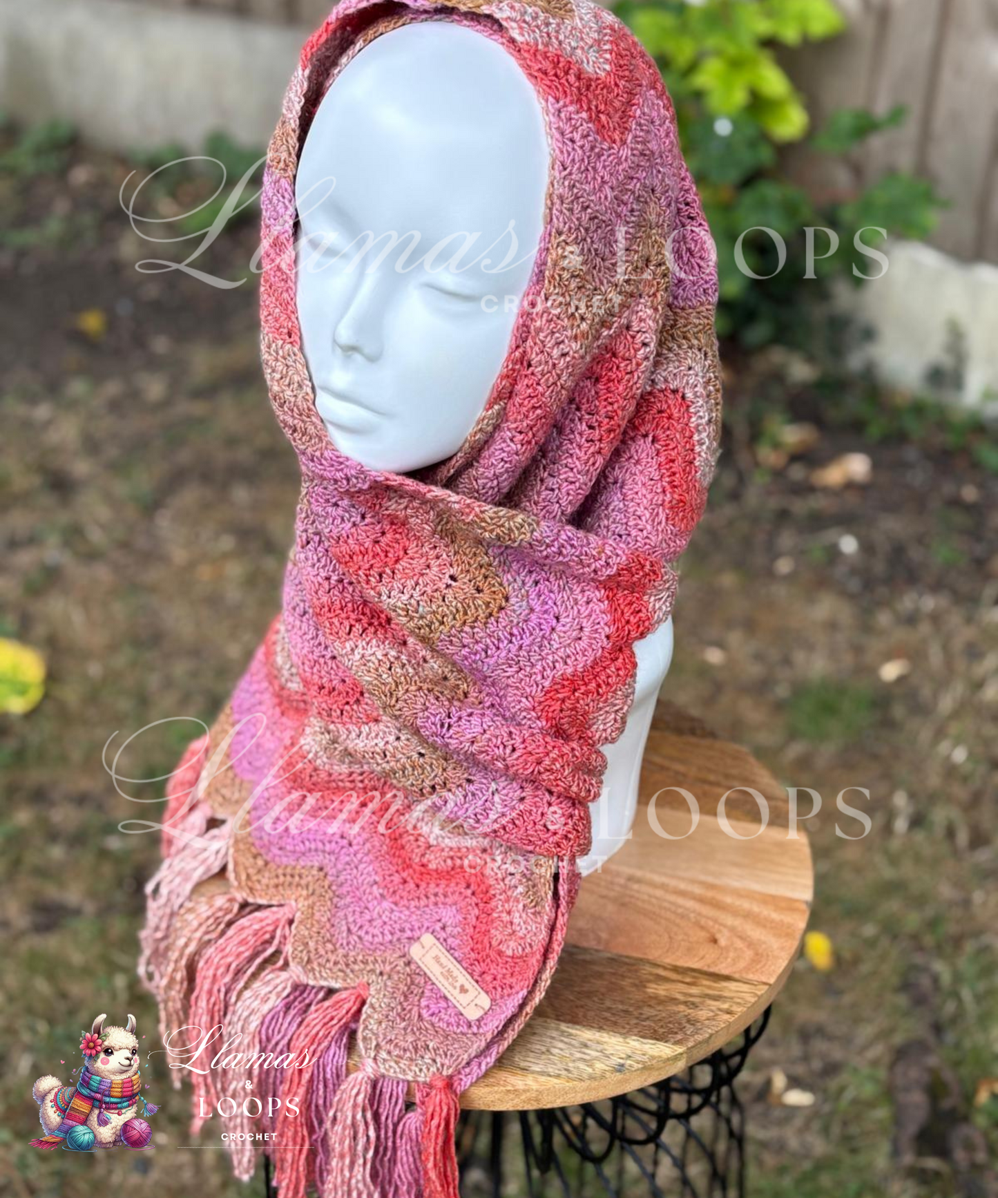 Blush Canyon Waves Crochet Scarf – Pink, Light red, and Light brown