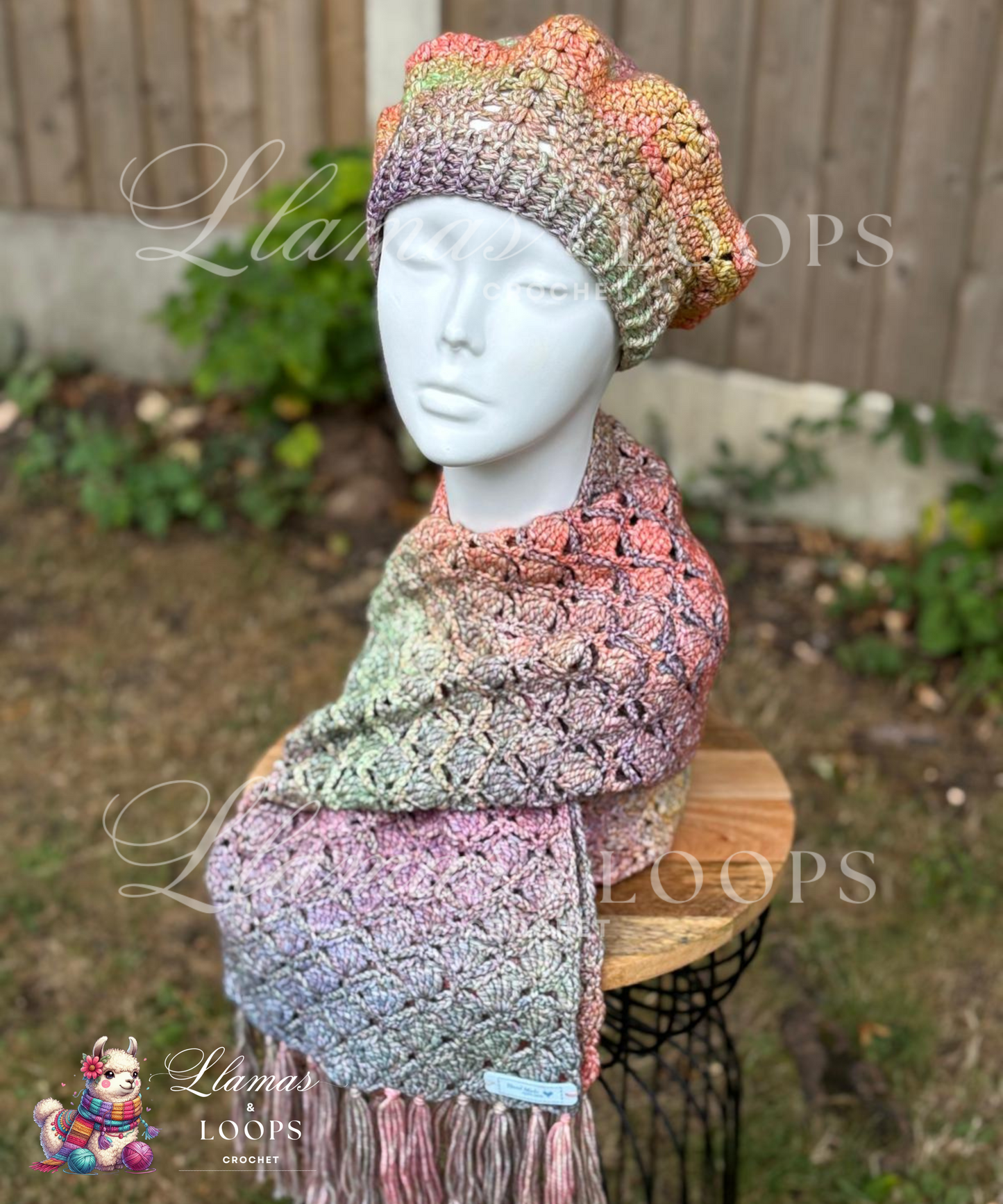 Tropical Breeze Shell Set (Scarf + Beret)